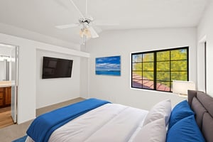 30-45857 Jeronimo virtually staged.jpeg