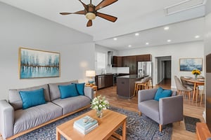 RAS14825 virtually staged.jpeg