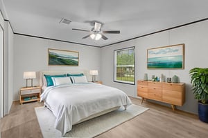 _DSC2475 virtually staged.jpeg