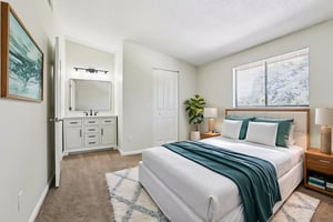 Oak Limb Ct-S1510-022 virtually staged.jpeg