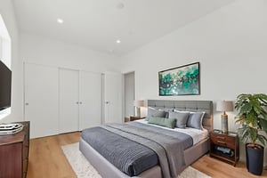 DSC04757 virtually staged.jpeg