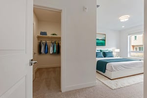 021_29212 Mission Blvd virtually staged.jpeg