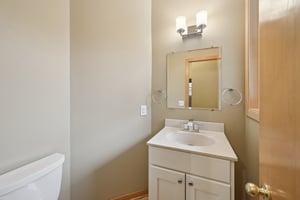 Inverness Curv-L2804-030.jpg